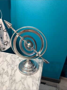 Silver Metal Orbital Arrow Sculpture - Silver Accent Decor